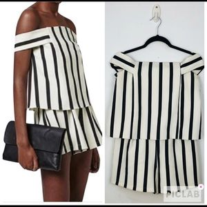 Topshop
Black and White Stripe Off The Shoulder Romper/Jumpsuit